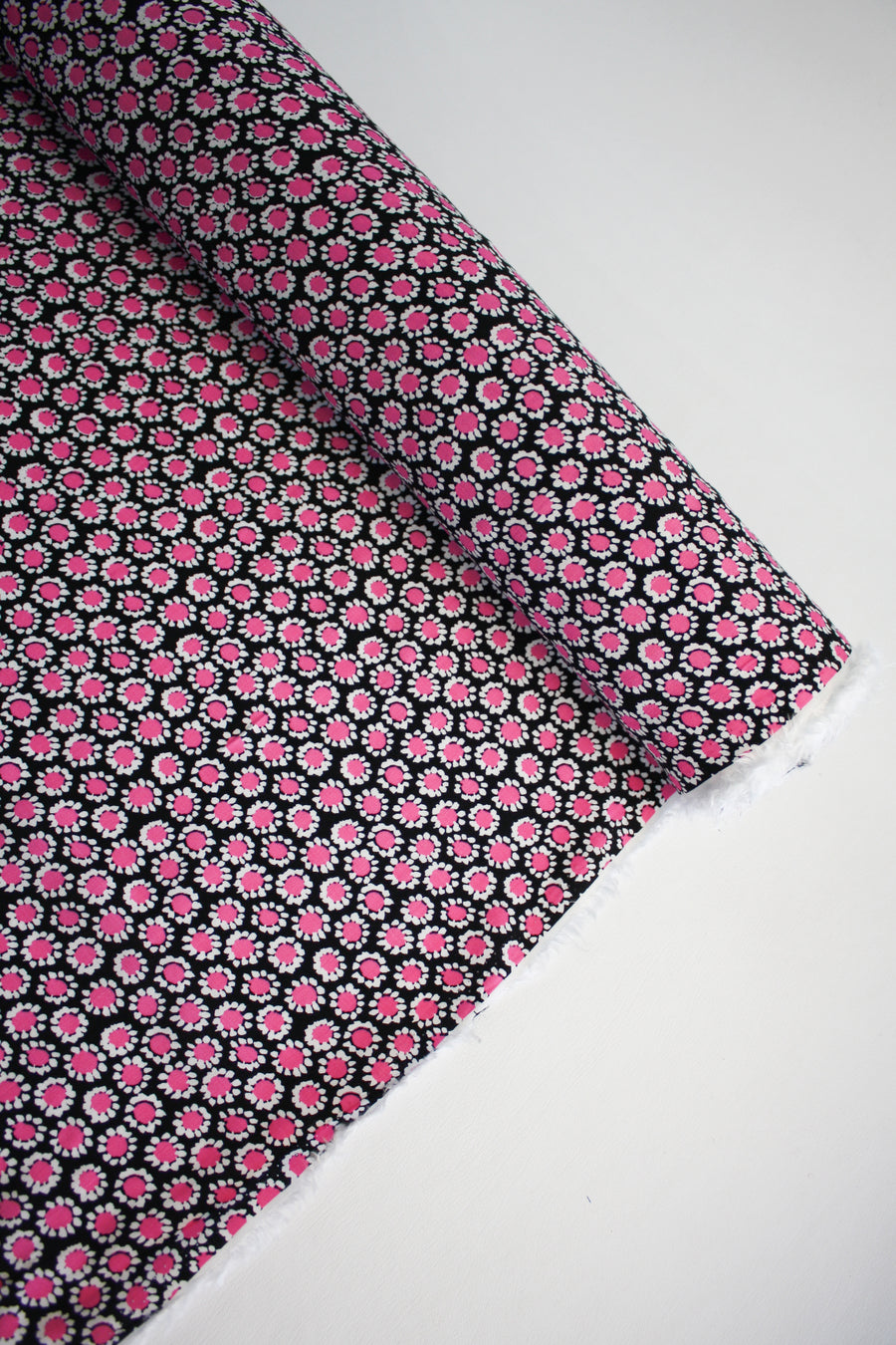 Sofia - Printed Viscose Crepe | Hot Pink