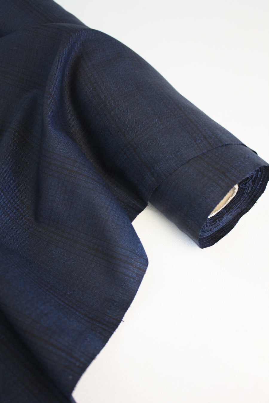 L.V Suiting #5 - Wool Gabardine | Midnight Blue