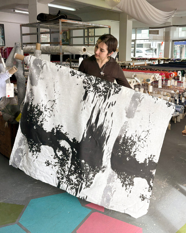 Wave - Screen-Printed Linen | Black