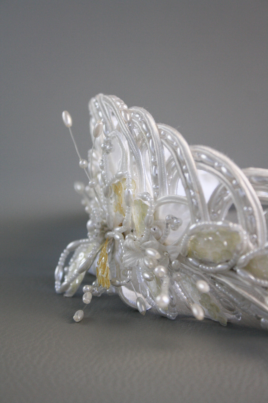 Vintage Pearl Embellished Head Piece #9