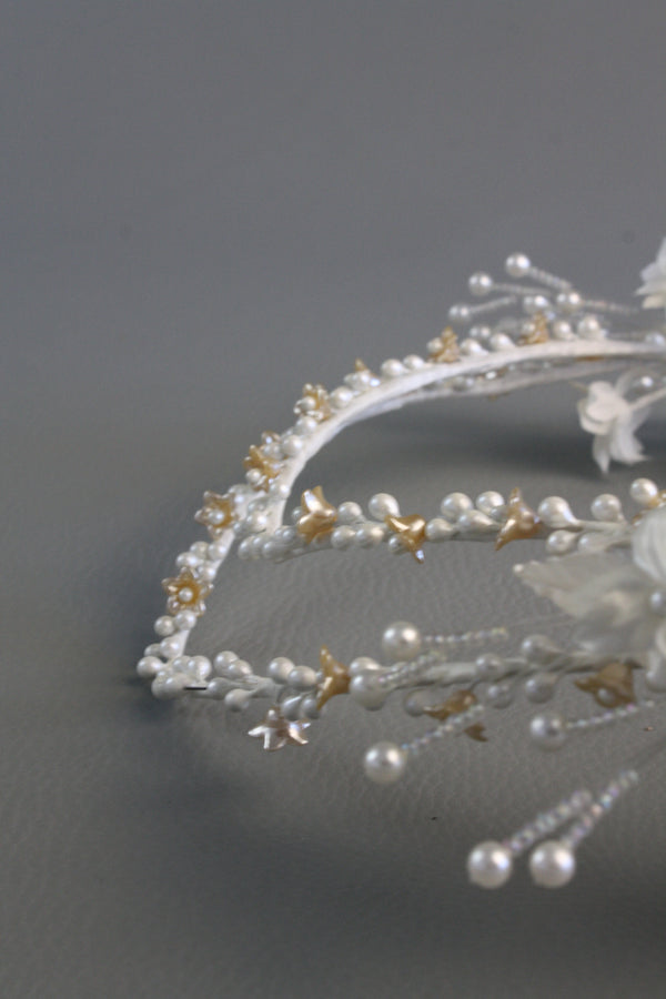Vintage Pearl Embellished Head Piece #11