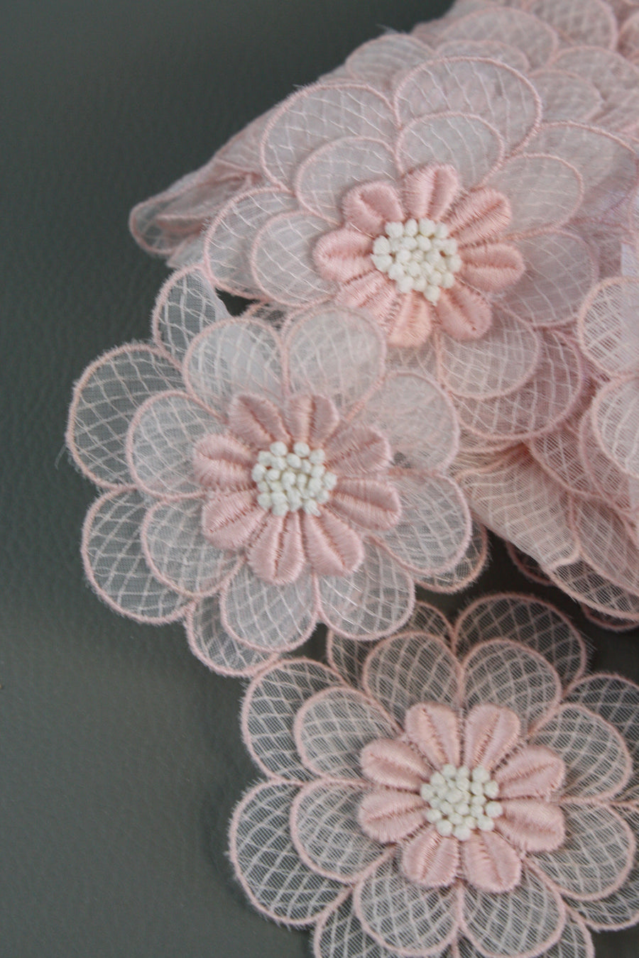 #64 Archival Italian Lace Appliqué - 8cm | Blossom