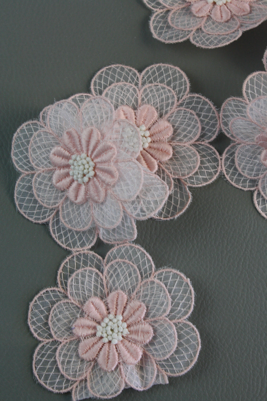 #64 Archival Italian Lace Appliqué - 8cm | Blossom