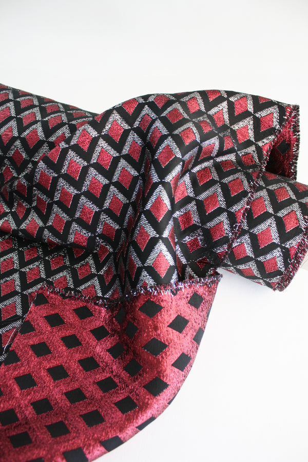 Mara - Italian Lurex Jacquard | Fuchsia Remnant (2.2m)
