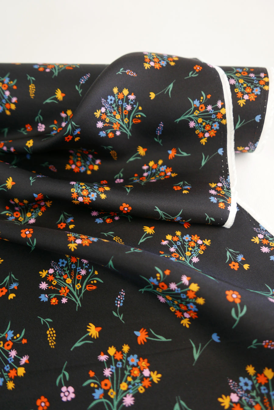 Italian Printed Silk Twill | Bouquet