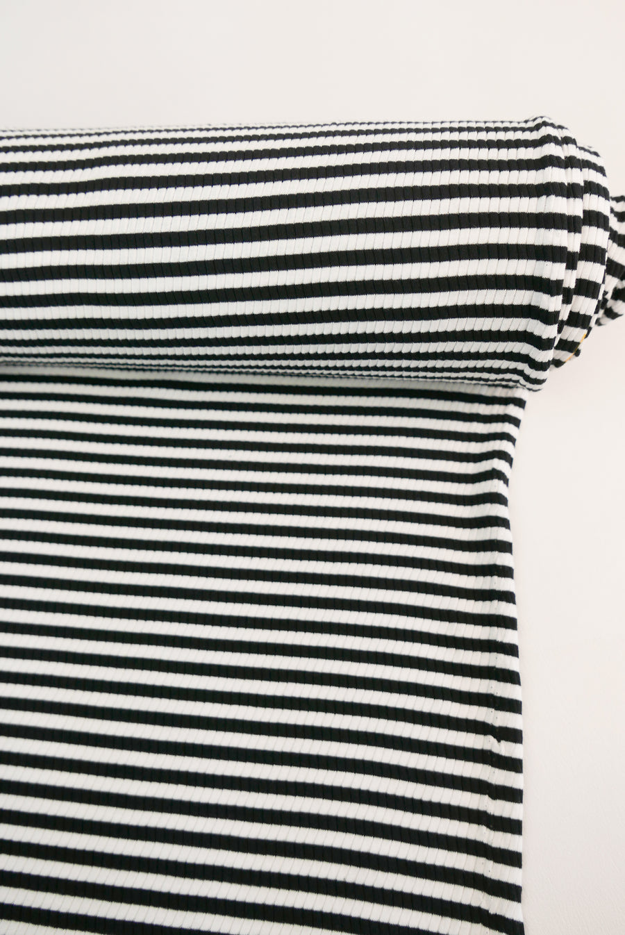 Stripe Lightning Jacquard - Cotton Knit | B&W Stripe