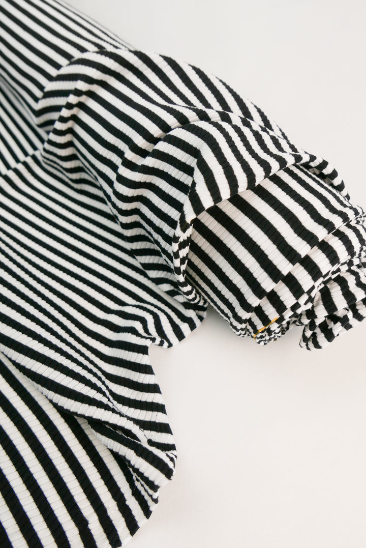 Stripe Lightning Jacquard - Cotton Knit | B&W Stripe