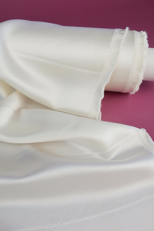 Satin Back Crepe | Snow #2 (LAST CUT - 2.1M)