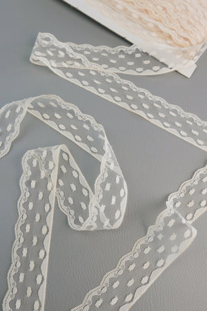 #73 Archival Dutch Chantilly Lace - 3.5cm | Cream