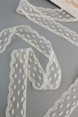 #73 Archival Dutch Chantilly Lace - 3.5cm | Cream