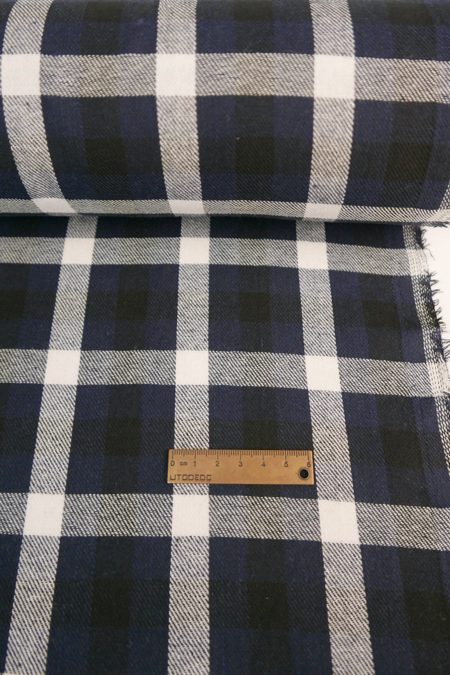 Ziggy - Checked Wool Flannel | Deep Blue