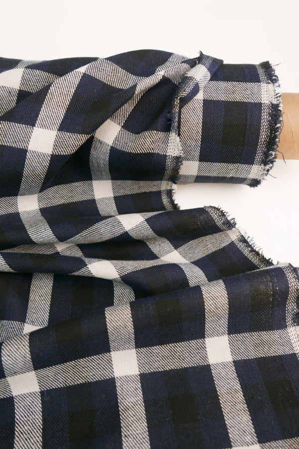 Ziggy - Checked Wool Flannel | Deep Blue