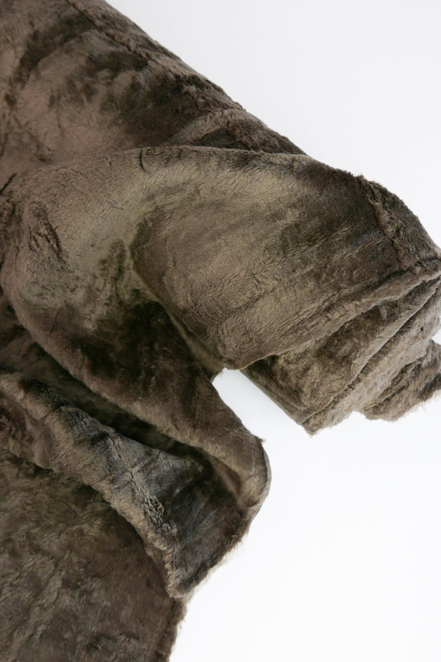 German Knotted Velvet Knit | Teddy