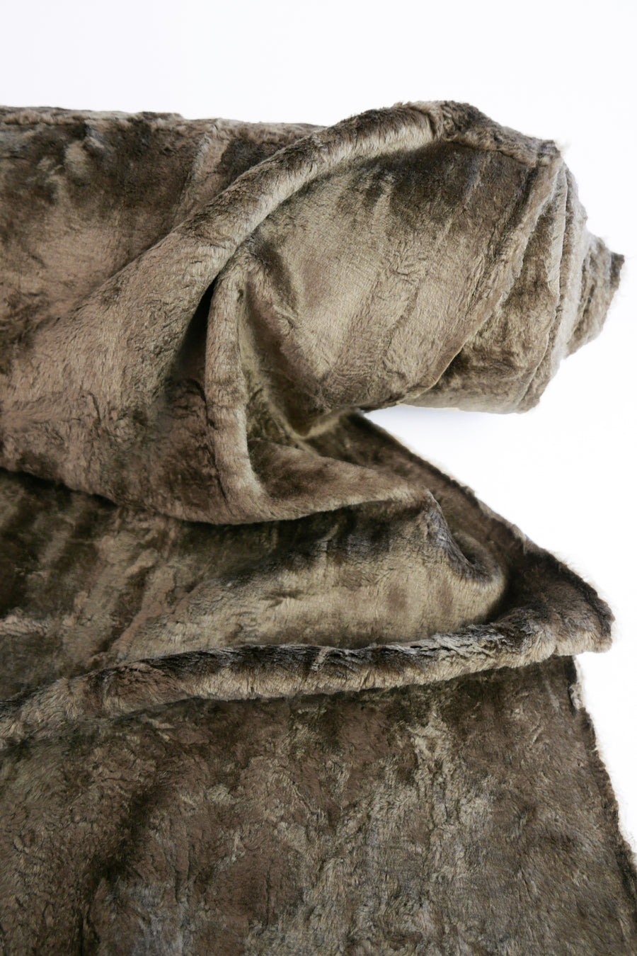 German Knotted Velvet Knit | Teddy