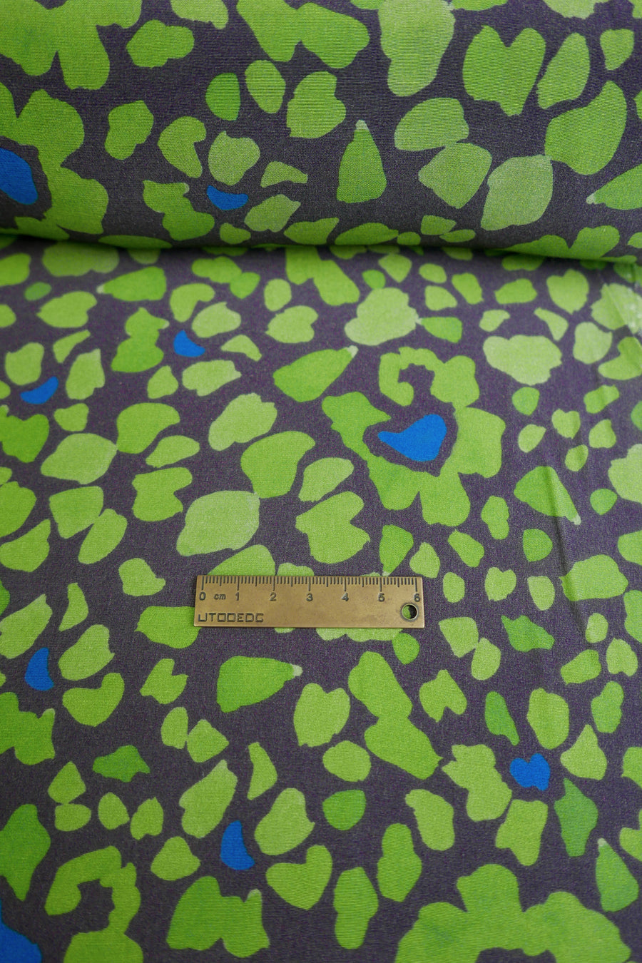 Dahlia - Printed Viscose | Lime