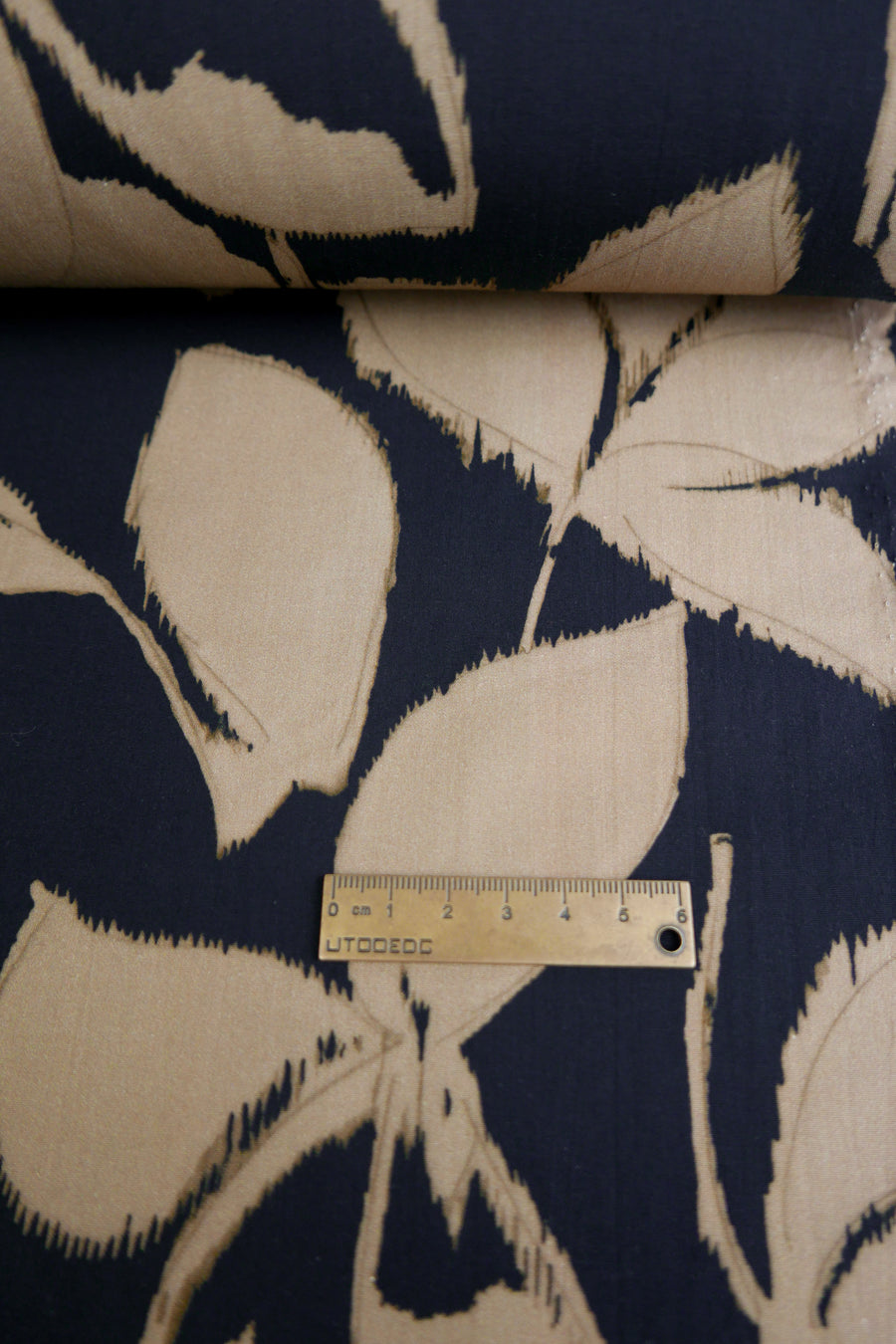 Freesia - French Cotton Poplin | Tea Leaf