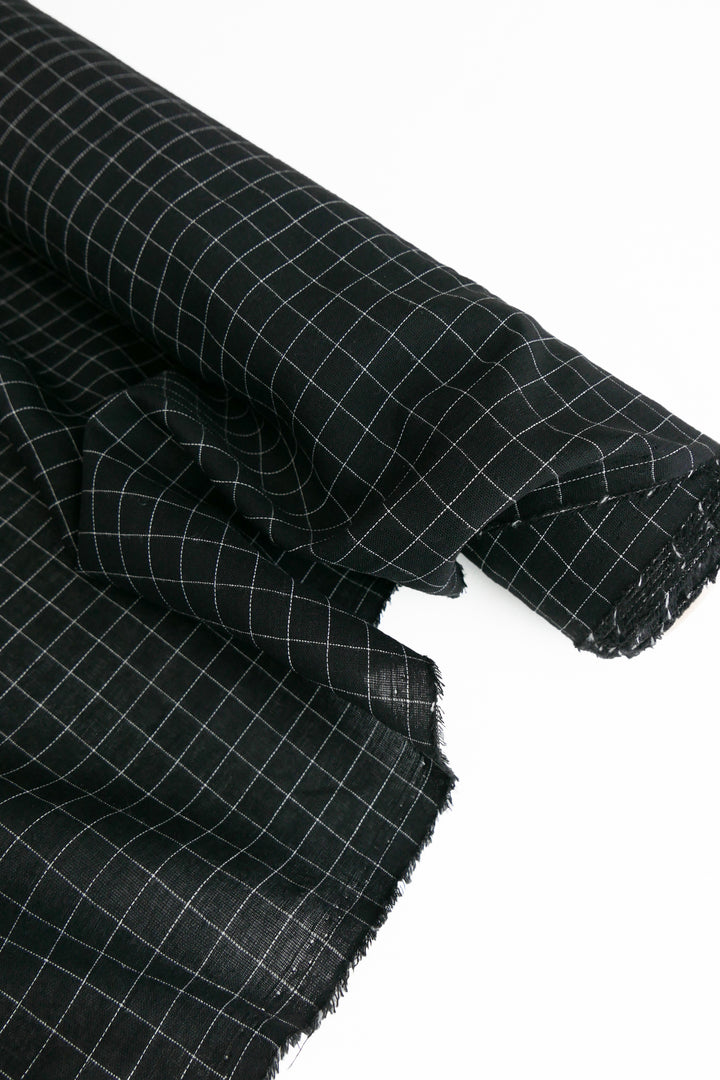 Baxter - Embroidered Linen Windowpane Check | B&W