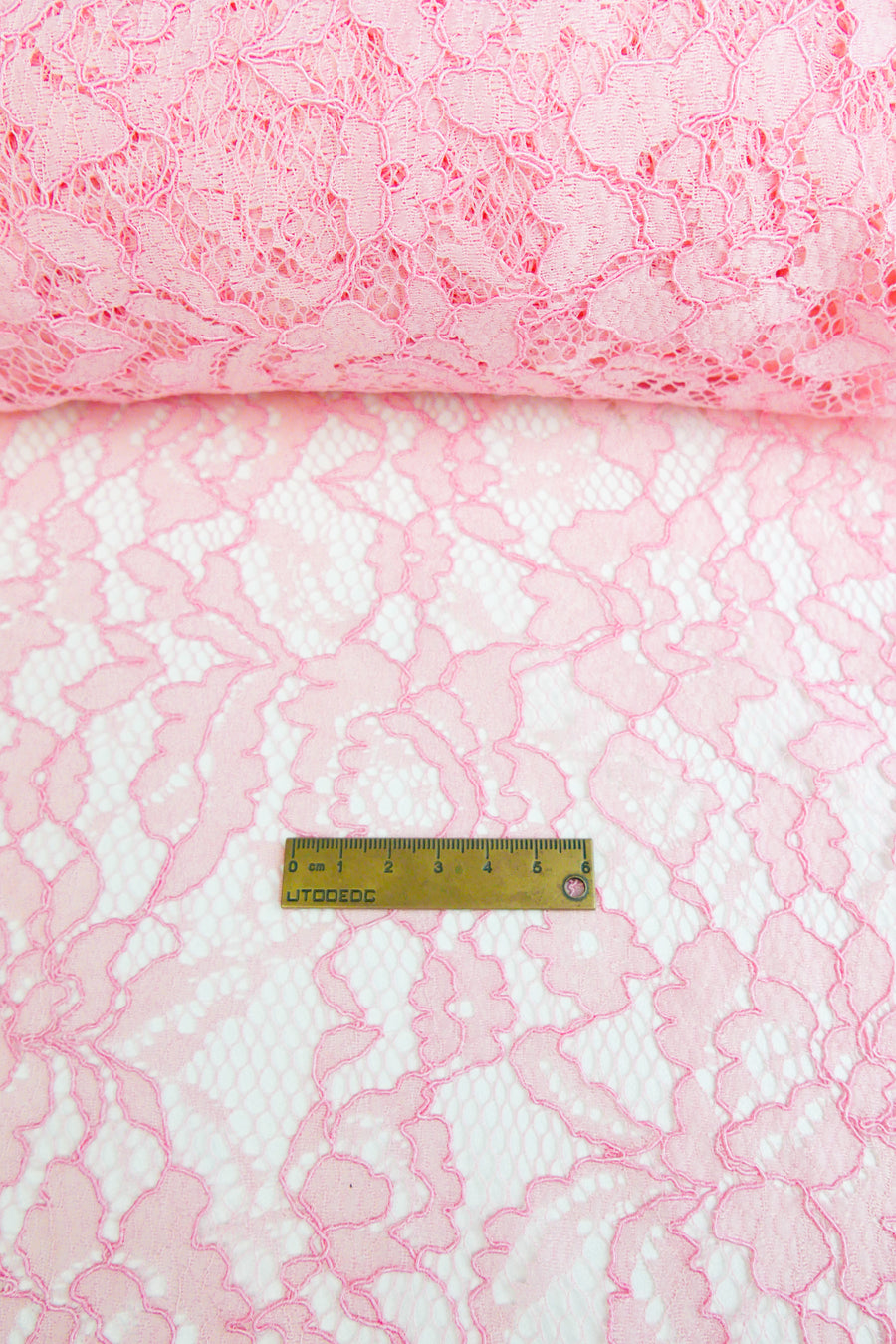 Dita Lace - Alençon lace | Candy Pink