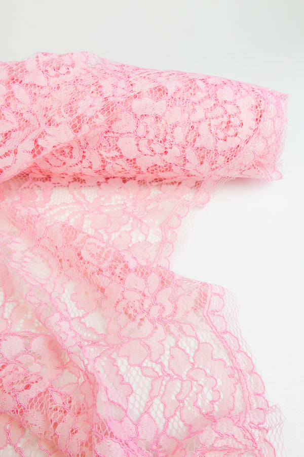 Dita Lace - Alençon lace | Candy Pink