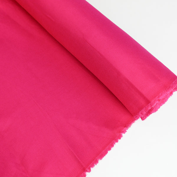 Nadia - Cotton Sateen | Hot Pink Remnant (2.2M)