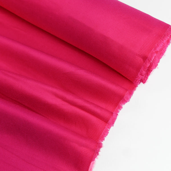 Nadia - Cotton Sateen | Hot Pink Remnant (2.2M)
