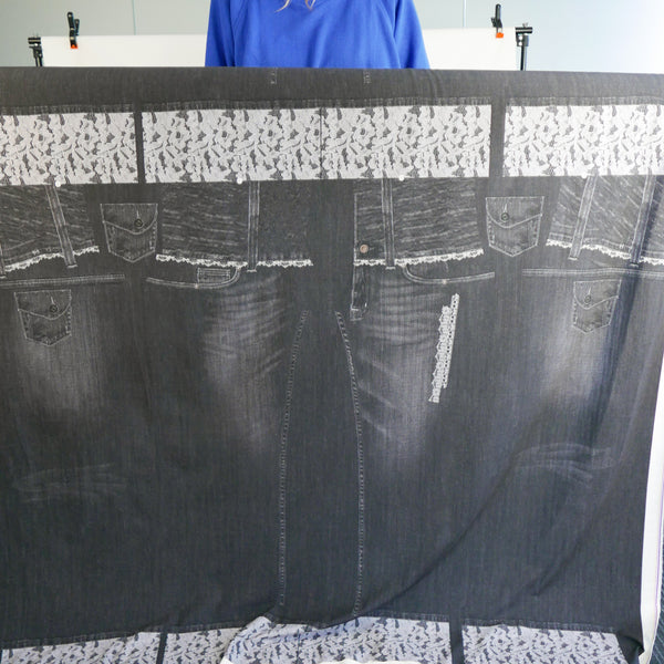 Trompe L’œil - Printed Knit | Charcoal Lace