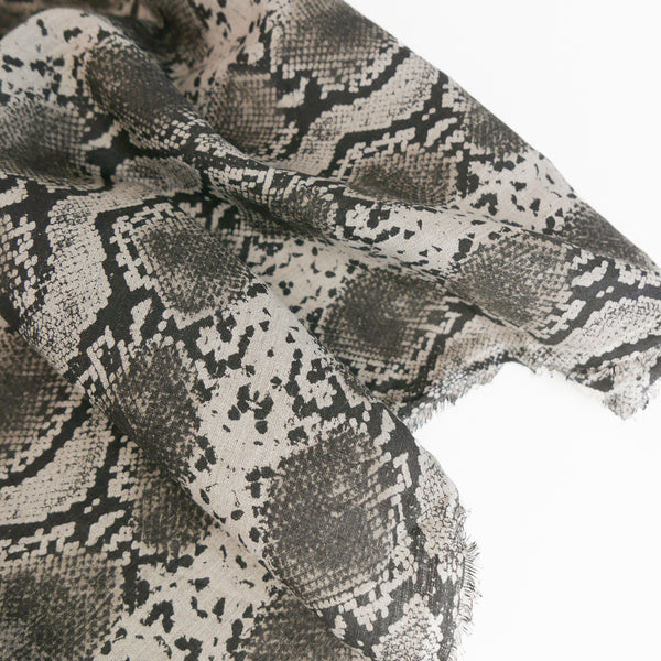 Rocio - Screen-Printed Linen Gauze | Snake