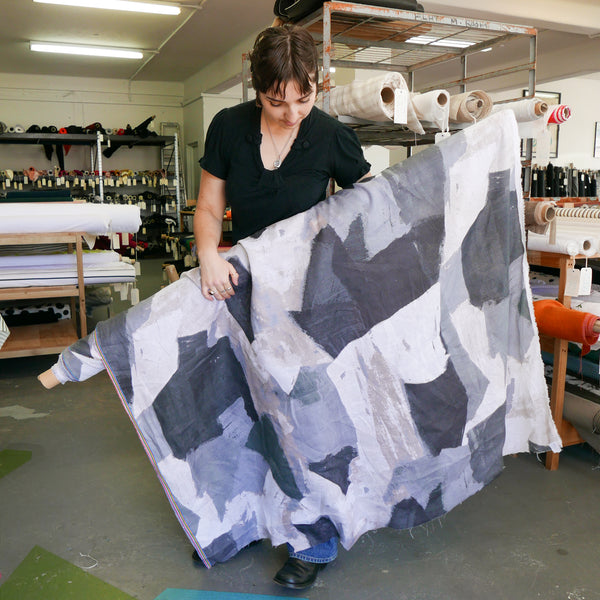 Wynter (Midweight) - Screen-Printed Linen | Pebble
