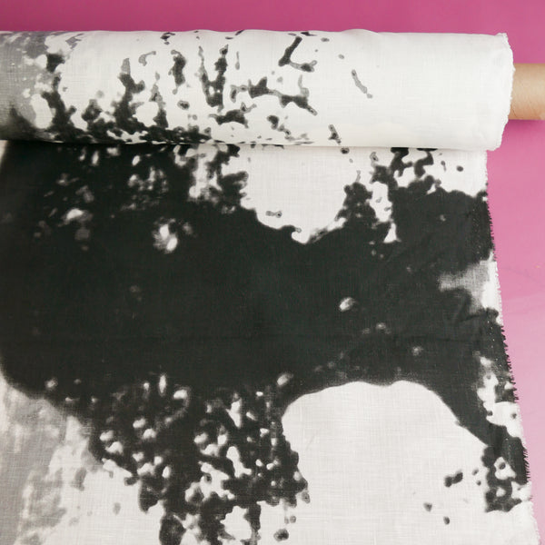 Wave - Screen-Printed Linen | Black