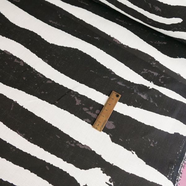 Zebra - Screen-Printed Linen | Off-White