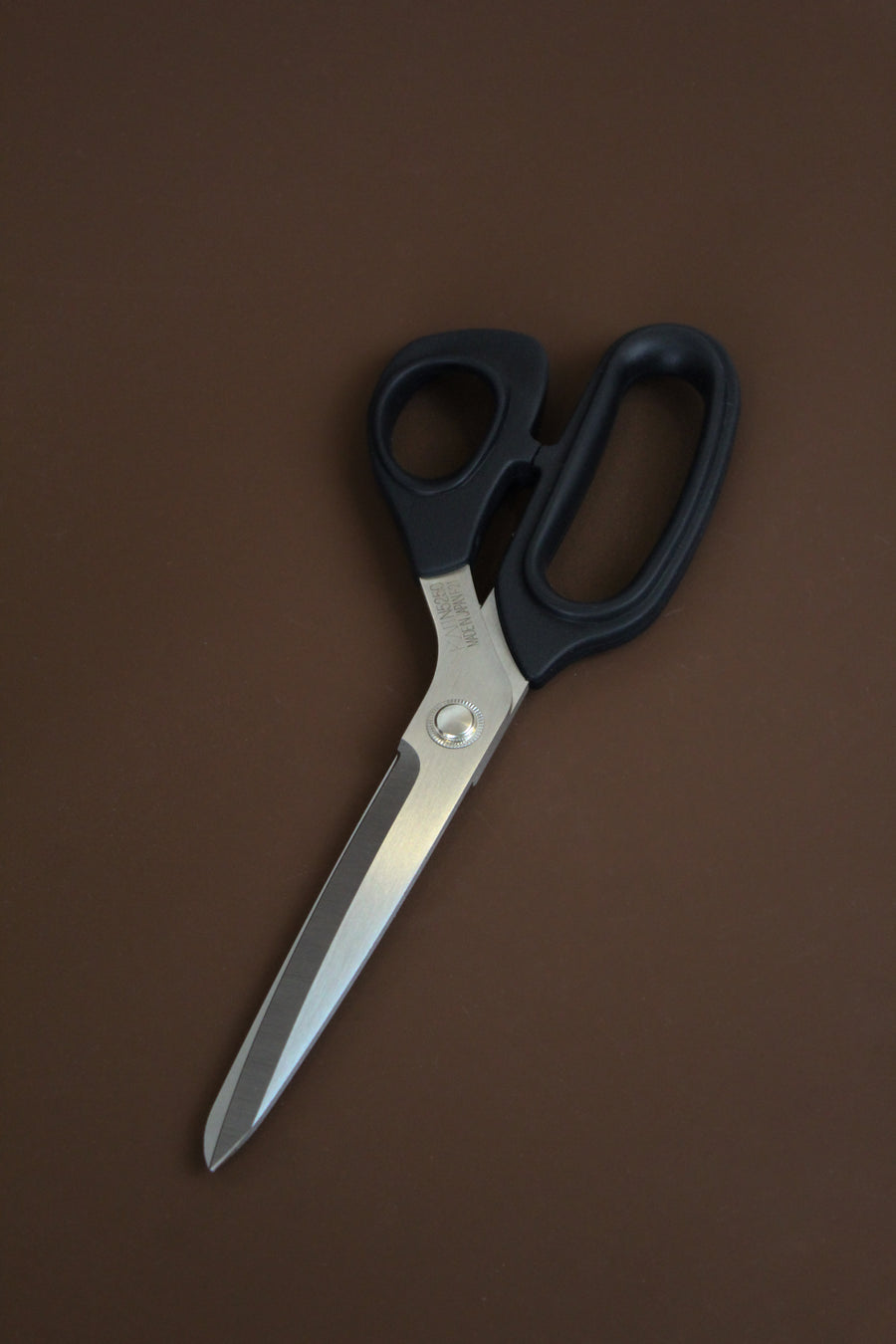 10″ Kai N5250 Dressmaking Shears - Made in Japan