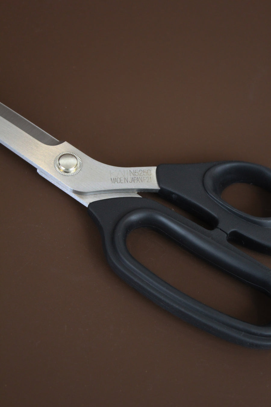 10″ Kai N5250 Dressmaking Shears - Made in Japan