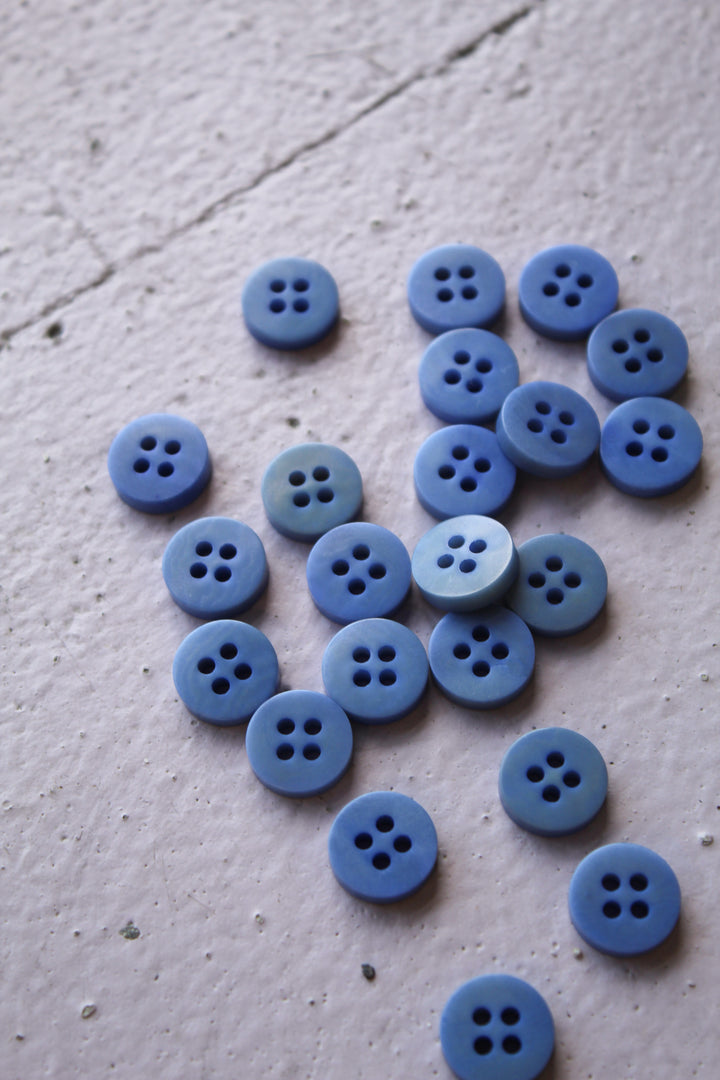 Italian Corozo Buttons #1 | Cornflower 12MM