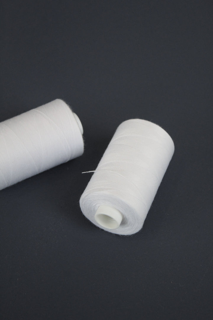 Overlocking Thread - 1000m | White