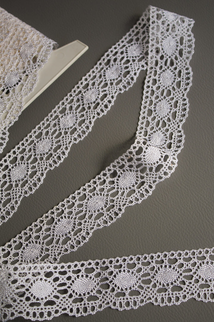 #10 Archival Torchon Lace - 4cm | Eggshell