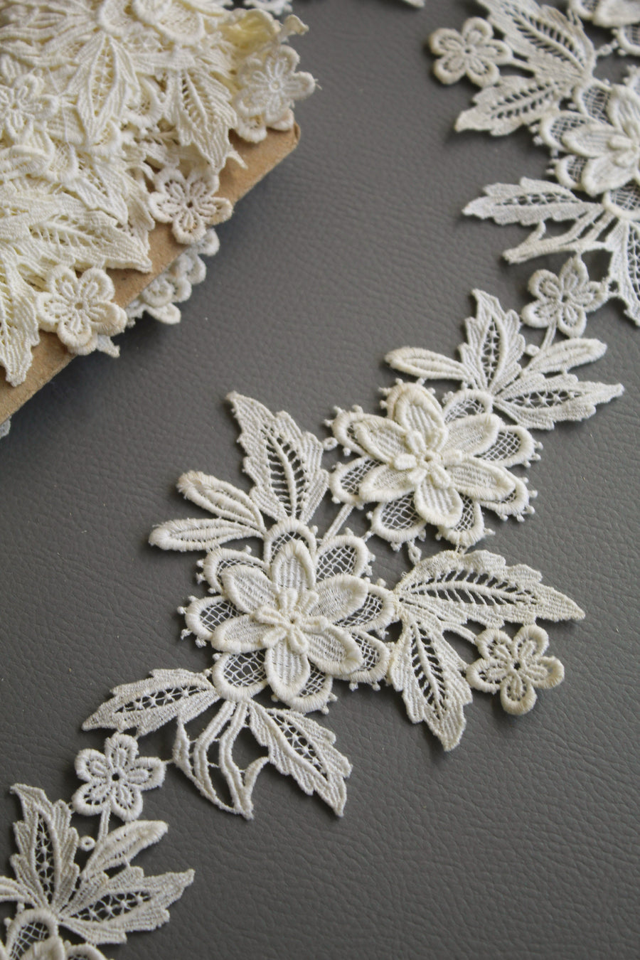 #13 Archival Venetian Lace - 10cm | Cream