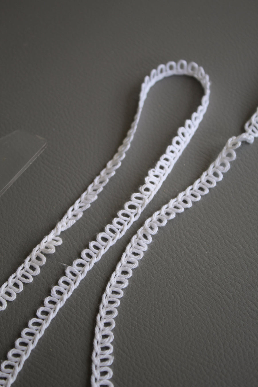 #15 Archival Swiss Entredeux Lace - 1cm | Eggshell