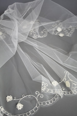 Vintage Embroidered Tulle Veil | Off White #4