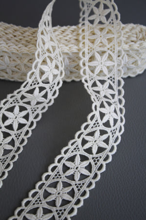 #34 Archival Austrian Guipure Lace - 4cm | Cream