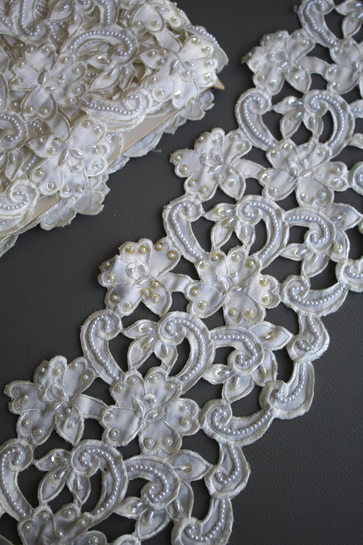 #30 Archival Beaded Venetian Lace - 18cm | Ivory