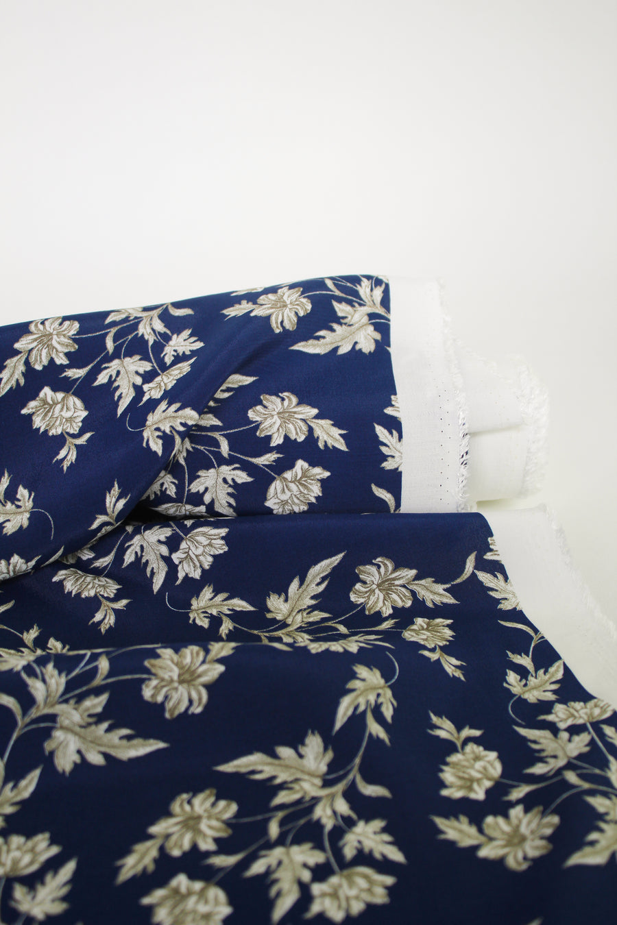 Ida - Printed Viscose | Navy