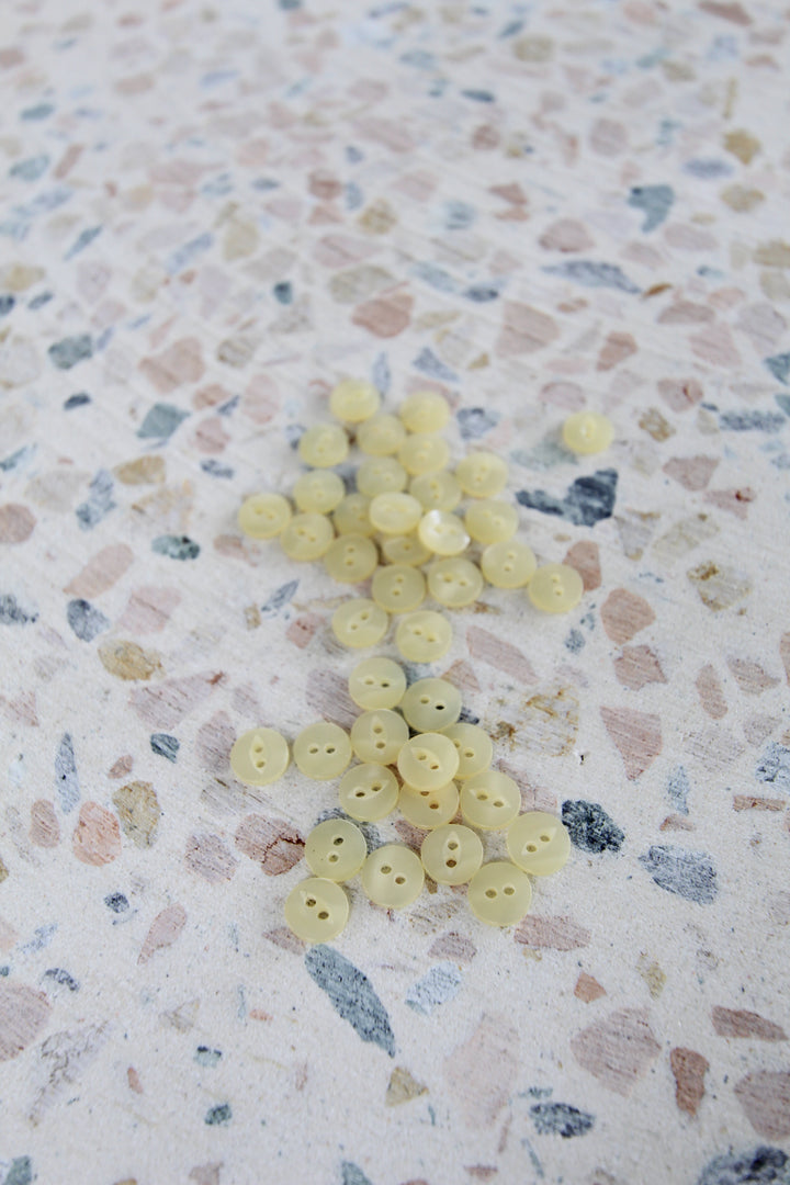 Agoya Shell Buttons | Undyed 10MM