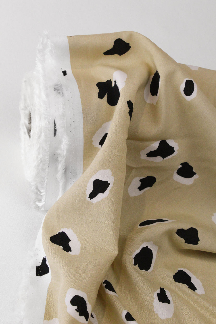 Otis - Printed Viscose | Latte